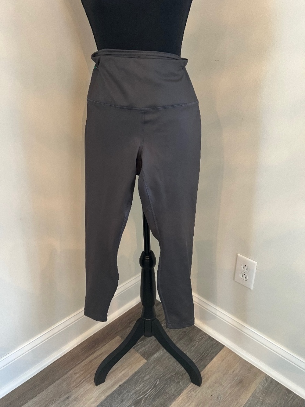 90 Degree by Reflex Wide Band Mid-Calf Yoga Athletic Pants Charcoal for Women